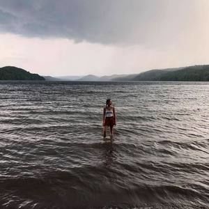 Meet your Posher, Maya